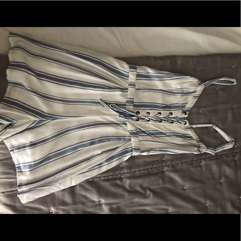 Hollister romper